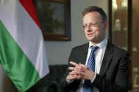 Сийярто раскритиковал приговор Ле Пен