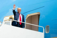 Трамп в мае посетит Саудовскую Аравию, где допускали его встречу в Путиным