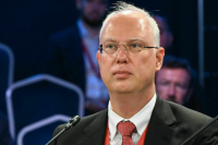 Дмитриев сообщил, что 2-3 апреля проводит встречи с представителями Трампа