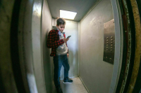 Комитет Госдумы поддержал законопроект о реестре лифтовых компаний