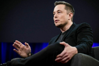 Вэнс: Маск останется в американской администрации