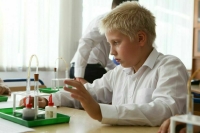 Обновление образовательных стандартов по физике и химии затронет детские сады