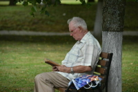 В Мособлдуме рассказали, кто может рассчитывать на срочную пенсионную выплату