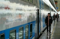 С дефицитом билетов на поезда хотят бороться с помощью сбора за возврат