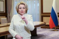 Матвиенко назвала «средневековьем» преследование политиков в Европе