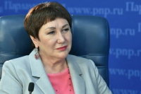 Сенатор Перминова: Беременные должны бесплатно получать юридическую помощь