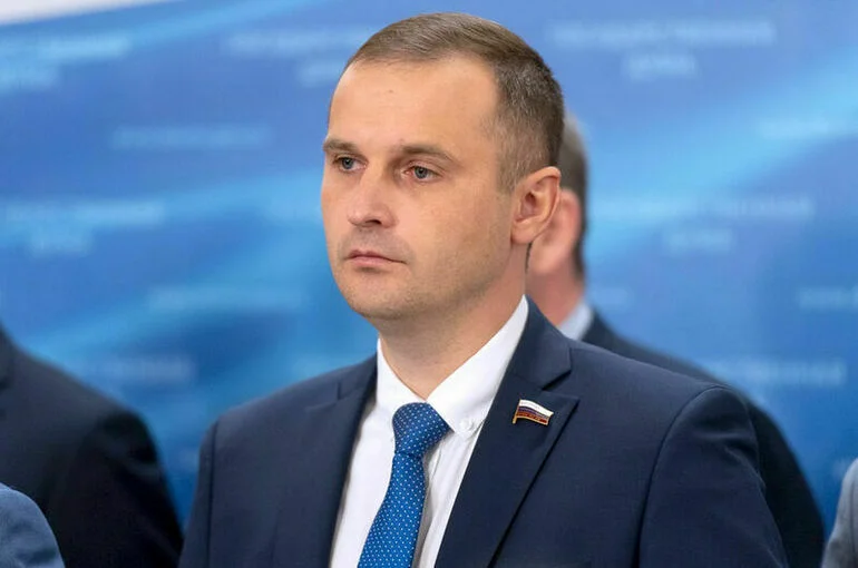 Депутат Леонов: Возрастные границы молодежи необходимо пересматривать