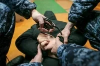 Неизвестный ворвался в школу в Челябинской области
