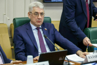 Сенатор Калашников призвал к большей координации в поддержке опорных городов