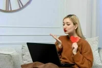 На сайтах знакомств предложили помечать убийц, педофилов и аферистов
