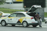 Нелегальным мигрантам предложили запретить оформлять самозанятость