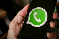 Россиян предупредили о взломе WhatsApp* через картинки и документы