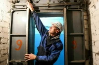 Обслуживание лифтов поручат профессионалам