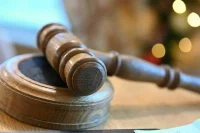  Экс-губернатор Курской области Смирнов арестован на два месяца