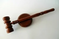 Осужденный экс-генерал Шамарин готов участвовать в СВО простым солдатом