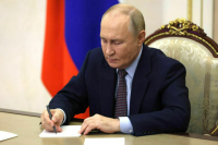 Путин поручил утвердить перечень ушедших из России компаний