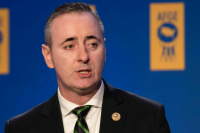 Американский конгрессмен подписал снаряд ВСУ перед ударом по России