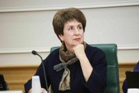 Сенатор Алтабаева призвала не допустить перепрофилирования детских лагерей