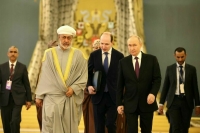 Путин принял приглашение посетить Оман