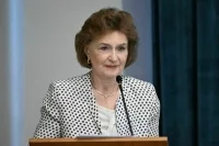Историк Нарочницкая: Память о войне надо освободить от «коварной двойственности»  