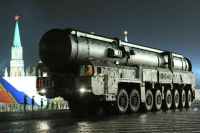 Картаполов не исключил показа «Орешника» на параде Победы 9 мая