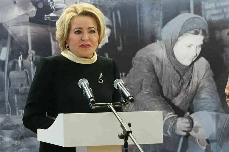 В Доме Пашкова показали женское лицо войны