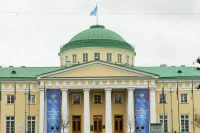 Российские законодатели собираются на совет
