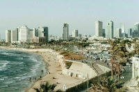 В районе Тель-Авива объявили воздушную тревогу из-за обстрела со стороны Йемена