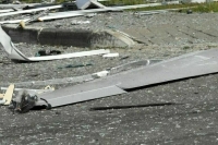 Обломки одного из сбитых над Москвой беспилотников упали на шоссе