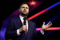 Вэнс: США считают, что Россия просит по Украине слишком многого, но хочет мира