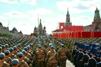 Парадные расчеты дружественных стран прошли по Красной площади