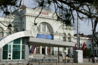 Железнодорожный вокзал Донецка впервые с 2014 года начал принимать поезда