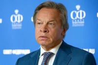 Сенатор Пушков сравнил реакцию Трампа и Макрона на предложение Путина