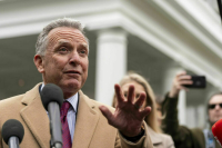 Уиткофф: Без диалога с Россией мира на Украине не будет