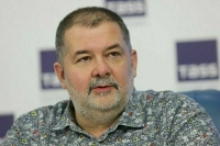 Писатель Лукьяненко рассказал о плюсах передачи литературы под контроль Минкульта