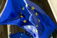 ТАСС: Послы Евросоюза утвердили 17-й пакет санкций против России