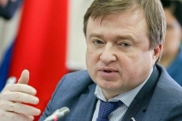 Депутат Иванов: Зеленский говорит по сценарию, который ему написали хозяева