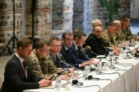 Делегации России и Украины общались в Стамбуле на русском языке