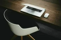 Компенсационные выплаты предложили учитывать при работе в выходные