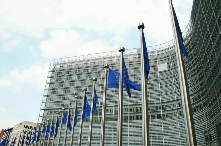 Послы стран ЕС согласовали создание фонда милитаризации в размере 150 млрд евро