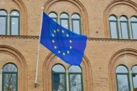 ЕС утвердил 17-й пакет санкций против России