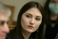 Депутат Горячева: Проверка судимости на сайтах знакомств будет добровольной