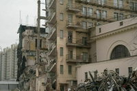 Путин поручил улучшить механизм переселения граждан из аварийного жилья