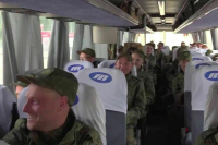 Опубликованы кадры обмена военнопленными между Россией и Украиной