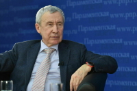 Сенатор Климов назвал политикой помощь Азербайджана Украине