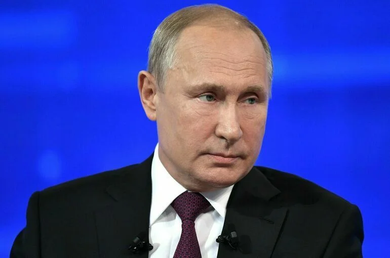 Путин: Иностранные компании ушли с рынка РФ по принуждению элит своих стран