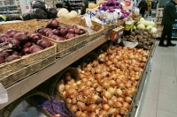 Белоруссия разрешила импорт овощей и фруктов из недружественных стран