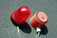 Пять человек пострадали при взрыве на оборонном предприятии в Сербии