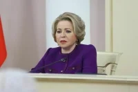 Матвиенко: Лучше пусть дети висят на турниках, чем зависают в интернете