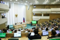 Матвиенко: Программы для работников села нужно распространить на спорт и почту